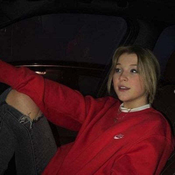 Ava Lorren