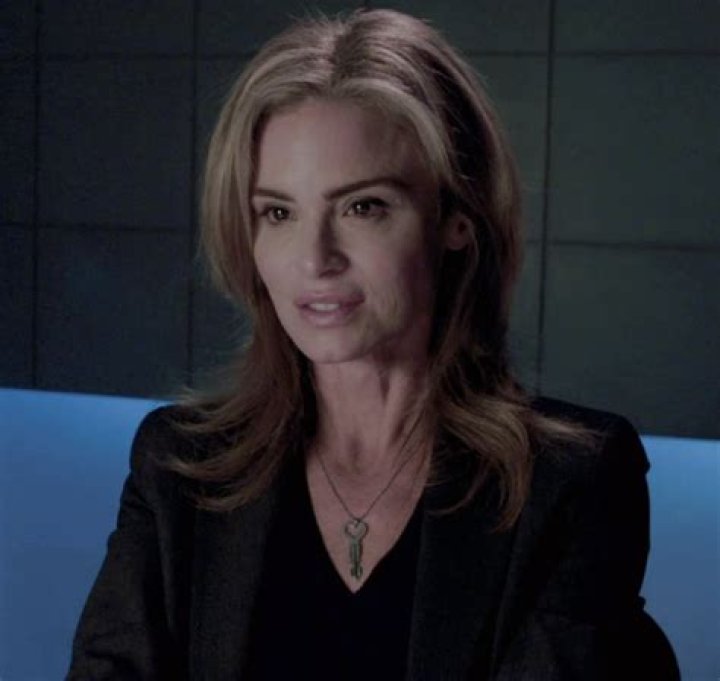 Betsy Russell
