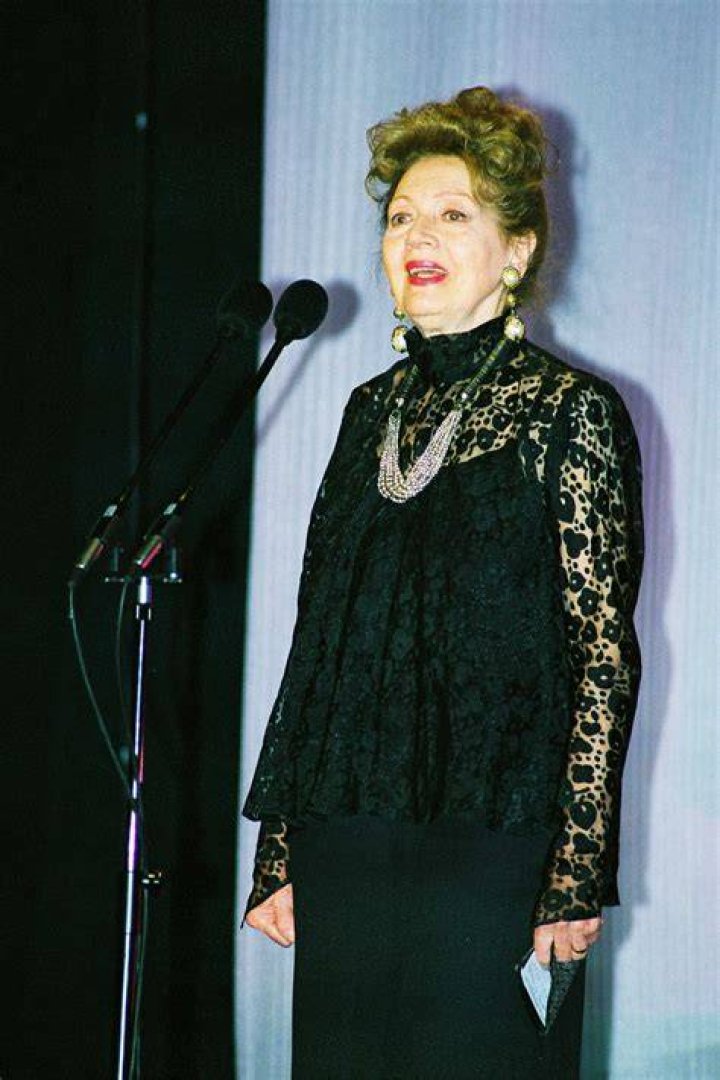 Carmen Stanescu