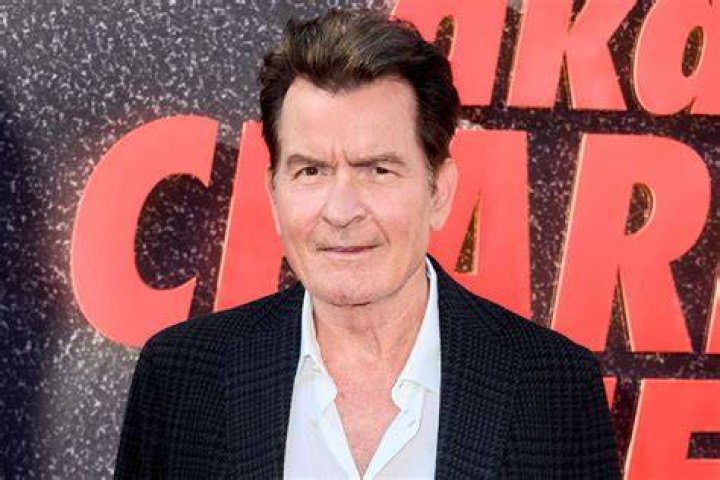 Charlie Sheen Fortune, Salaire, Richesse