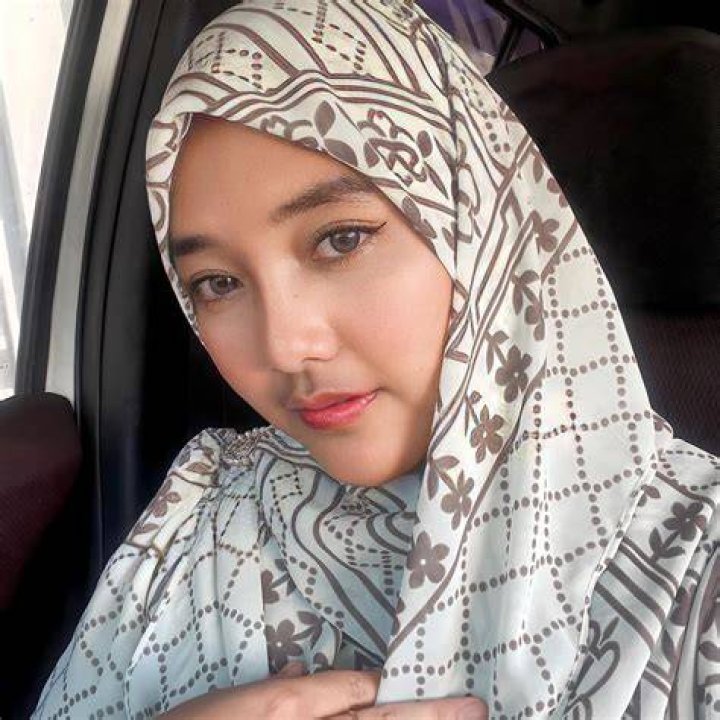Devytha Maharani Putri’s Girlfriend: Who is Devytha Maharani Putri Dating?