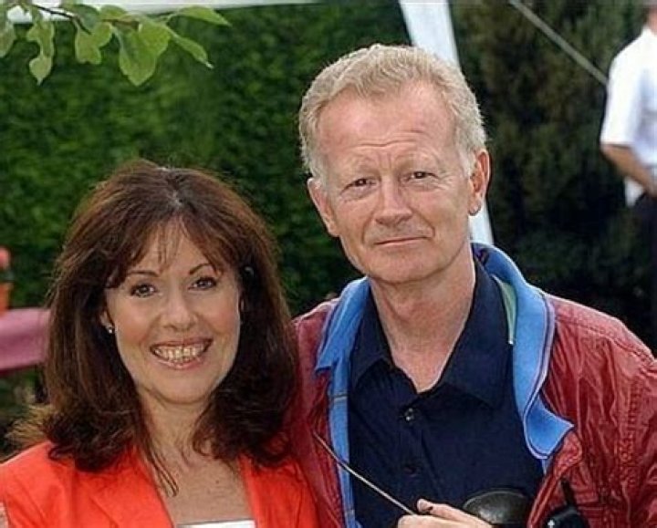 Elisabeth Sladen Husband