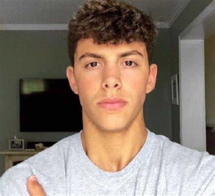 Gage Gomez