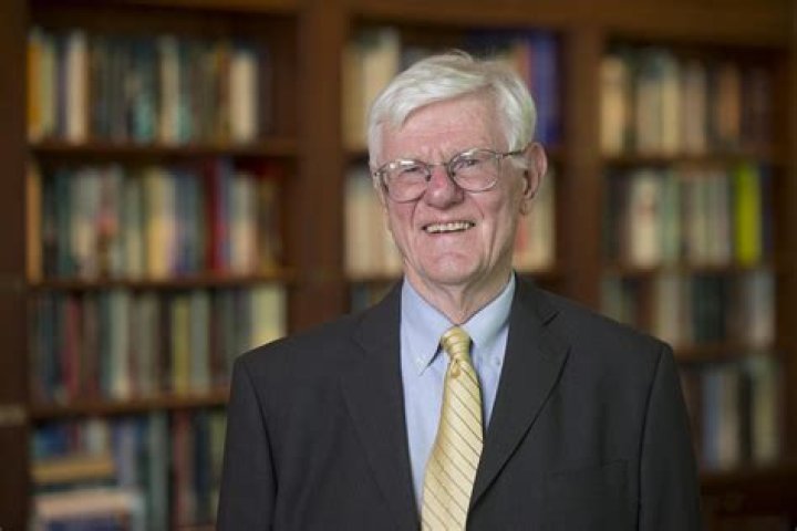 Gordon Wood