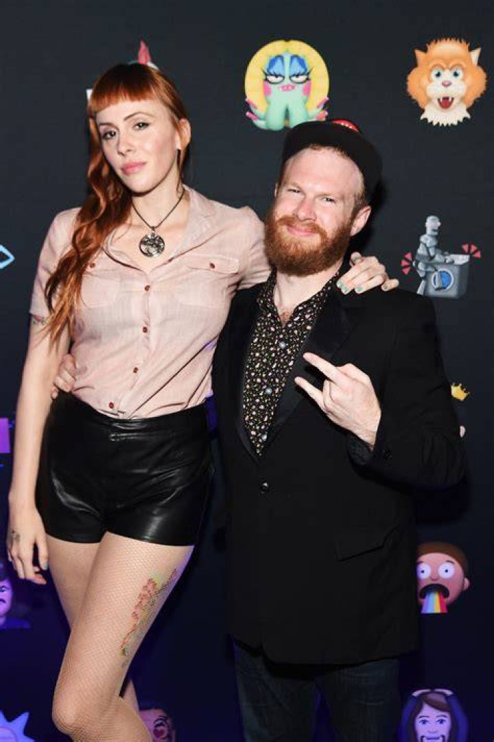 Henry Zebrowski Net Worth, Age, Height, Bio, Birthday, Wiki!