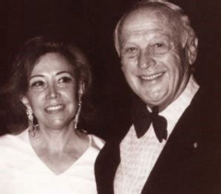 Hobart Donavan