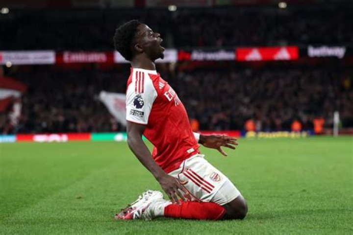 How Much Does Bukayo Saka Earn A Year?
