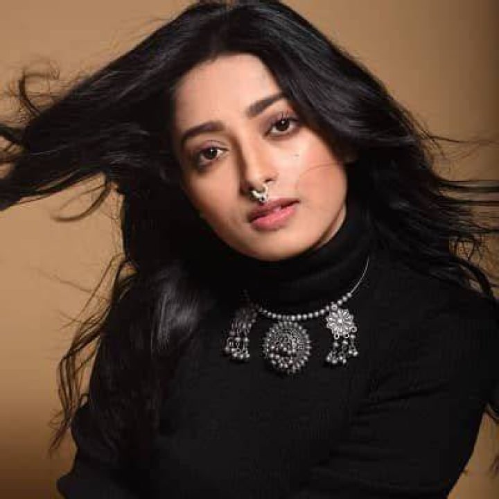 Ishaa Saha - Net Worth, Age, Height, Birthday, Bio, Wiki!