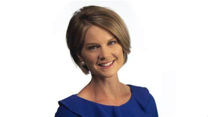 Jennifer Hoff