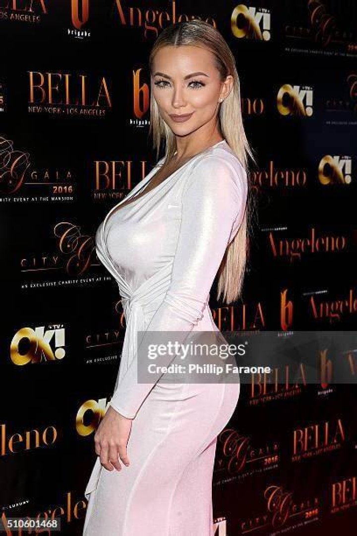 Lindsey Pelas