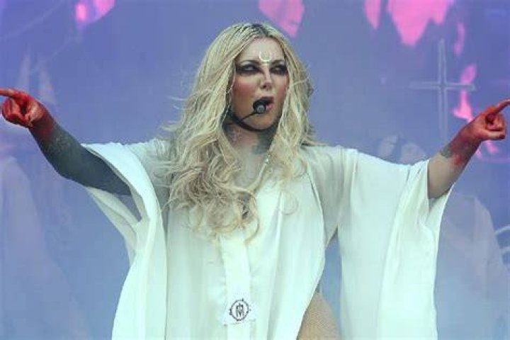Maria Brink