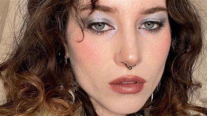 Moody eyeshadow looks to rock this Scorpio szn
