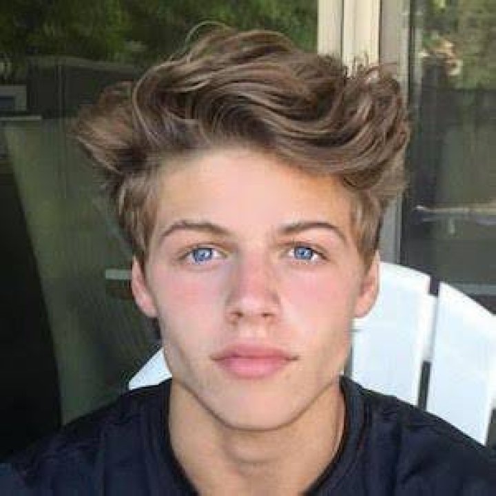 Sam Dezz Net Worth 2024, Age, Height, Bio, Birthday, Wiki!