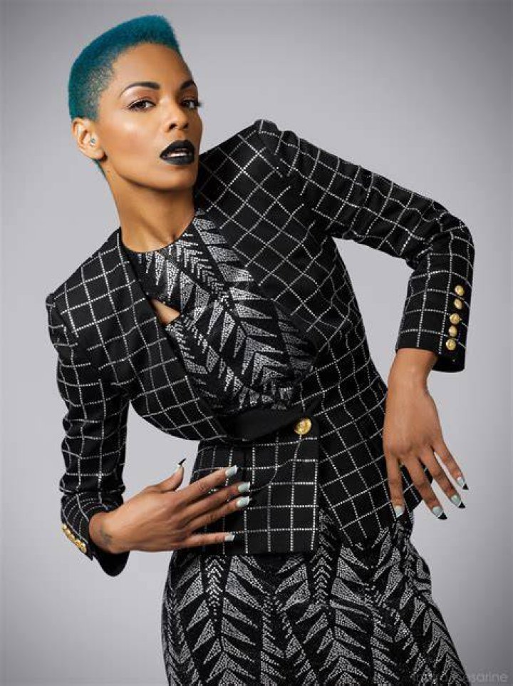 Sharaya J