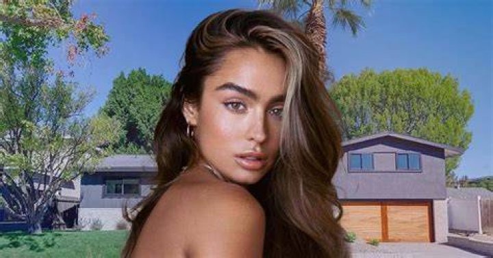 Sommer Ray